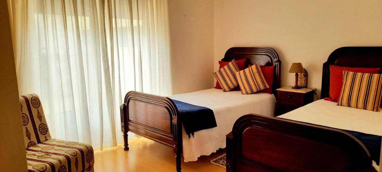 Casa Dos Limoes Hotel กัลดัส ดา ไฮน์ญา ภายนอก รูปภาพ